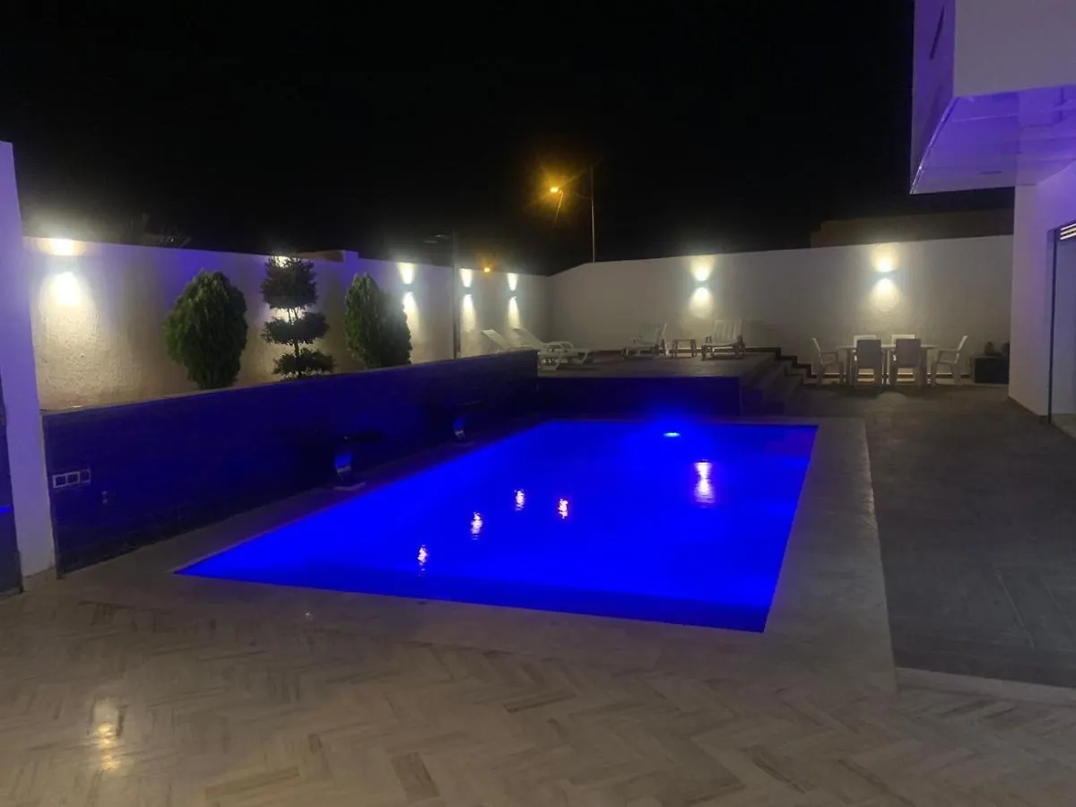 Villa Con Piscina Centro De Agadir 0*,